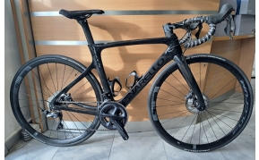 Pinarello PRINCE FX carbon disc országúti kerékpár használt 50cm 
