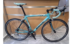 Bianchi Nirone 7 alu-carbon országúti kerékpár használt 52-54cm