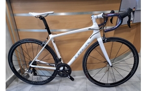 TREK ÉMONDA SL carbon országúti kerékpár használt 54cm