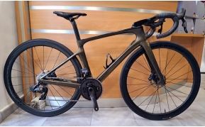 Scott Foil 10 disc carbon országúti kerékpár használt XXS