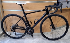 Giant TCR carbon disc országúti kerékpár használt S-es