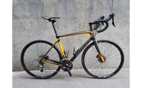 Specialized Roubaix disc carbon országúti kerékpár használt 56cm