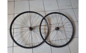 Bontrager Paradigm SL disc országúti kerékszett használt