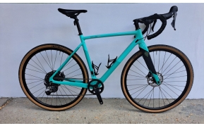Bianchi Impulso Pro carbon gravel kerékpár használt 52-es